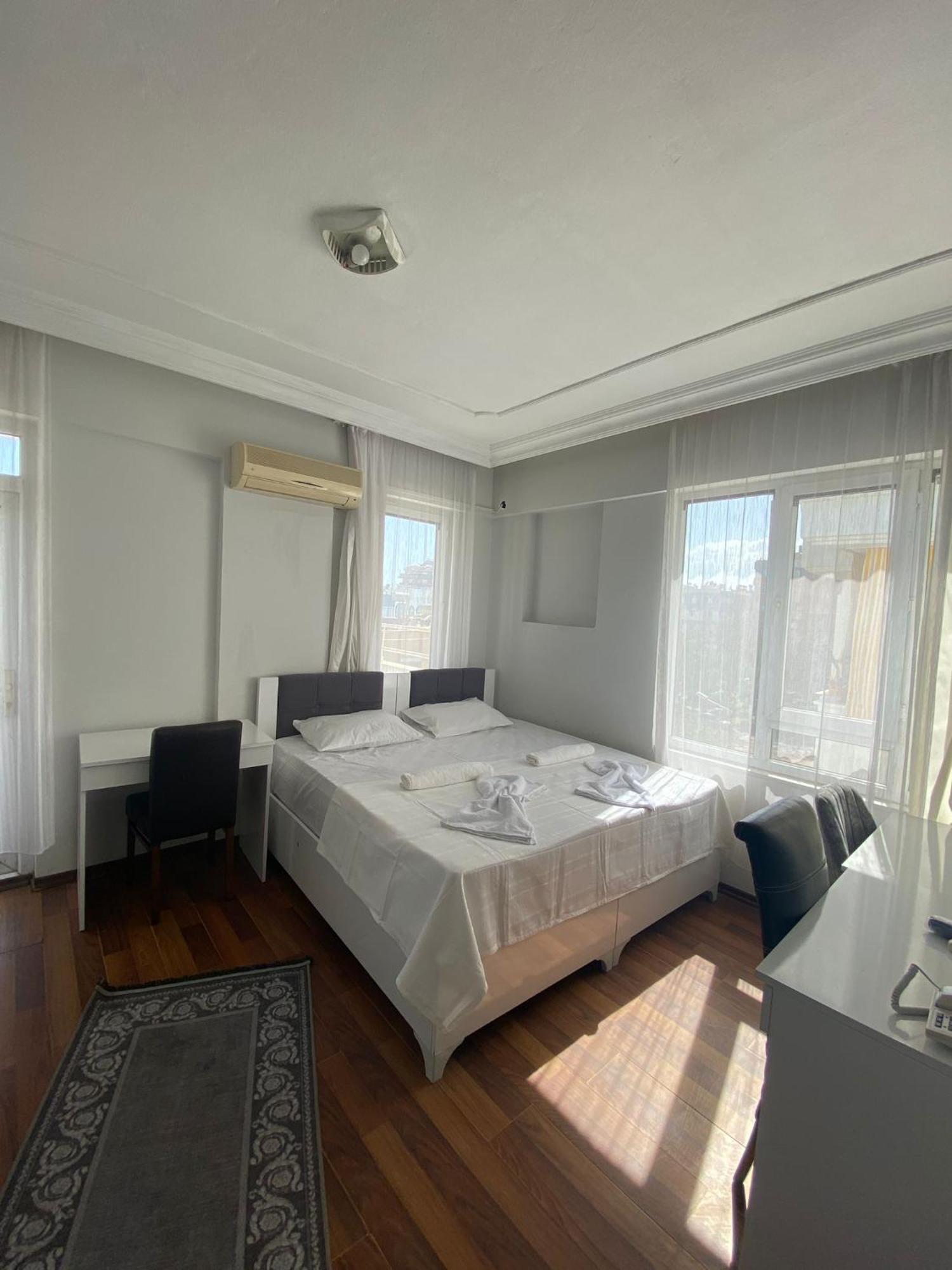 Nurer Apart Otel Antalya Bagian luar foto